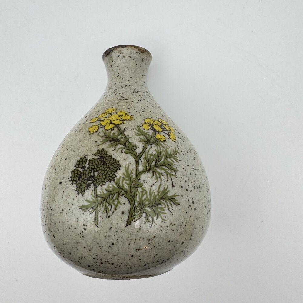 Vintage Takahashi Japan Vase Speckled Beige Yellow Wildflowers cottage core 4"
